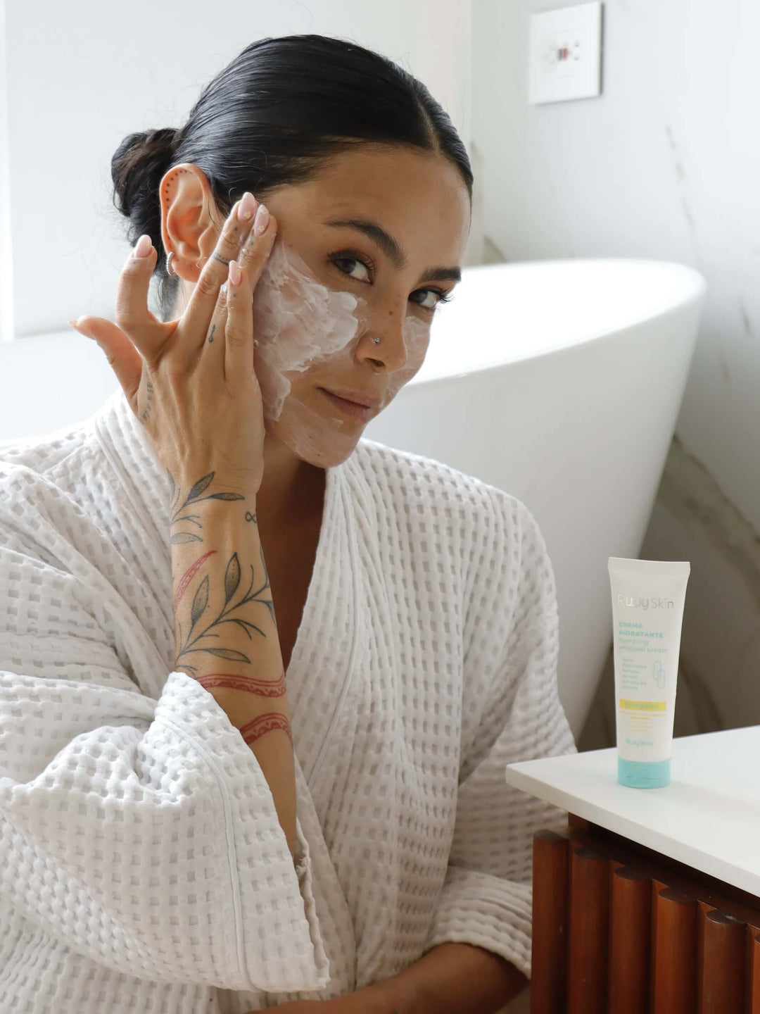 Ruby Rose - CREMA HIDRATANTE FACIAL RUBY SKIN COLAGENO